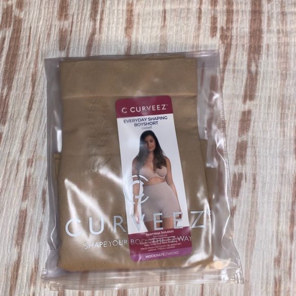 Everyday shaping boy short XL - Picture 1 of 5